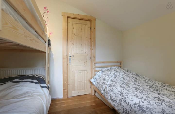 غرفة النوم 2