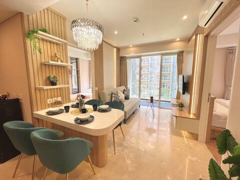 New Graceful 2 BR Landmark Residence | Paskal 23
