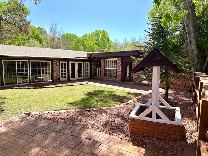 Casa Mystic: A Red Rock Country Getaway For Family - Sedona, AZ