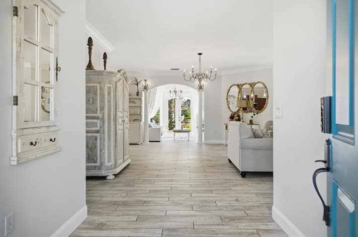 Palm Oasis: 5br Heated Pool Retreat-pets Welcome - Palm Coast, FL