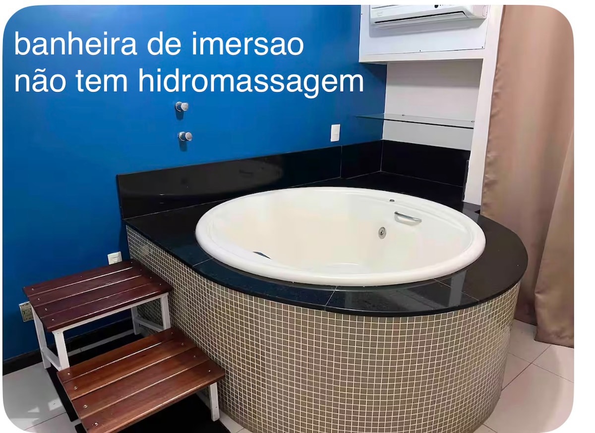 Foto do anúncio de Superflat 65 m2 no miolo da beira-mar em Mucuripe, Fortaleza