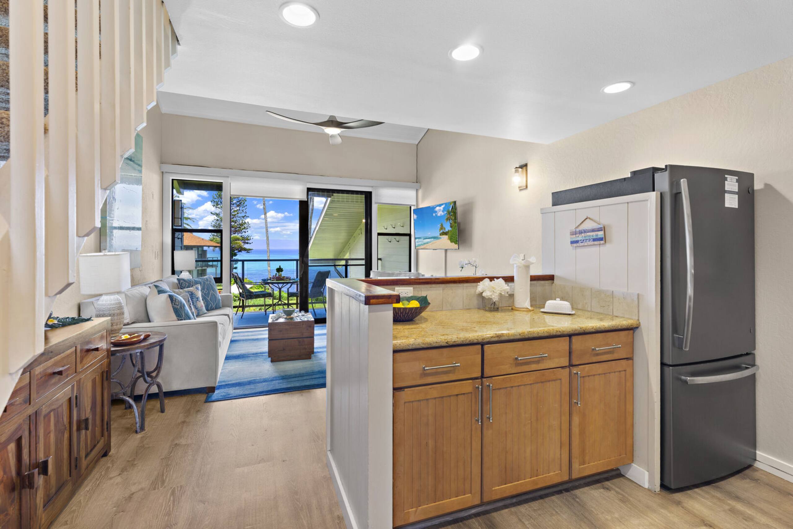 Condo in Lahaina · ★4.5 · 2 bedrooms · 2 beds · 2 baths - Image 16
