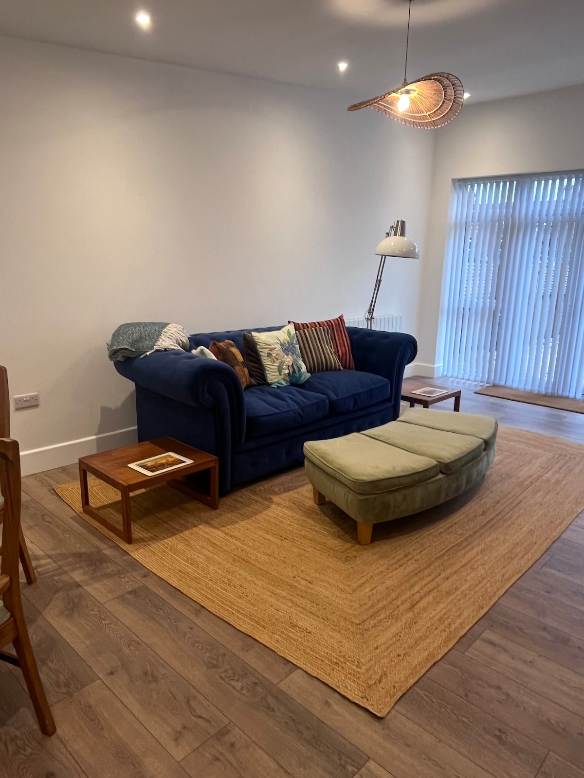 Popular Airbnb listing: Sunnyside - Stylish, Ground floor with parking in Risinghurst And Sandhills