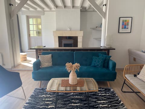 Propriété Airbnb réussie: Cottage with private heated pool, 1H30 from Paris à Eure Et Loir