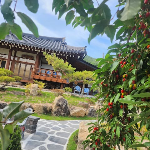 Goyeon_Stay *Private rental*  [Old Goryeo, Goryeo of the past, fun times]