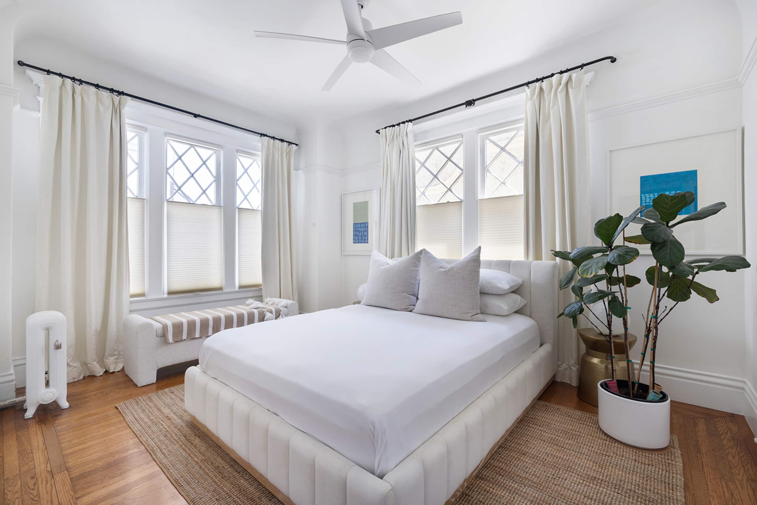 Condo in San Francisco · ★5.0 · 2 bedrooms · 2 beds · 1 bath - Image 17