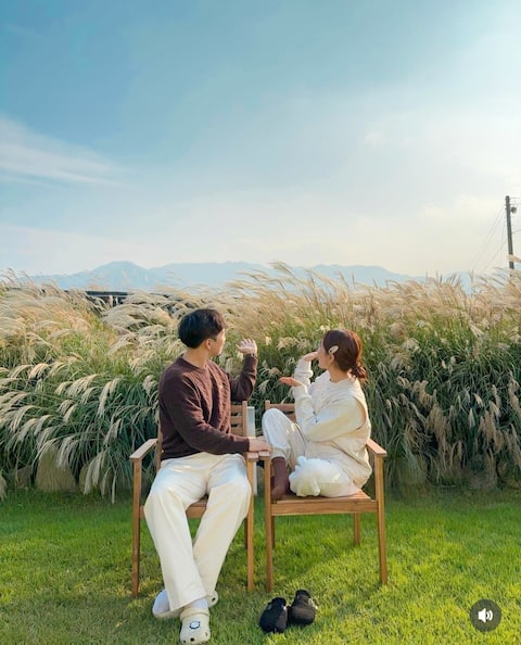 [Saetop Attic 1st Floor] stay_ spacious garden & yard # a space where being together is enjoyable