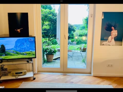 Top performing Airbnb: Luxury Forest Retreat above Baldeneysee in Essen