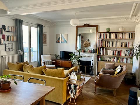 Top Airbnb: Beautiful typical Parisian apartment à Paris 11e Arrondissement