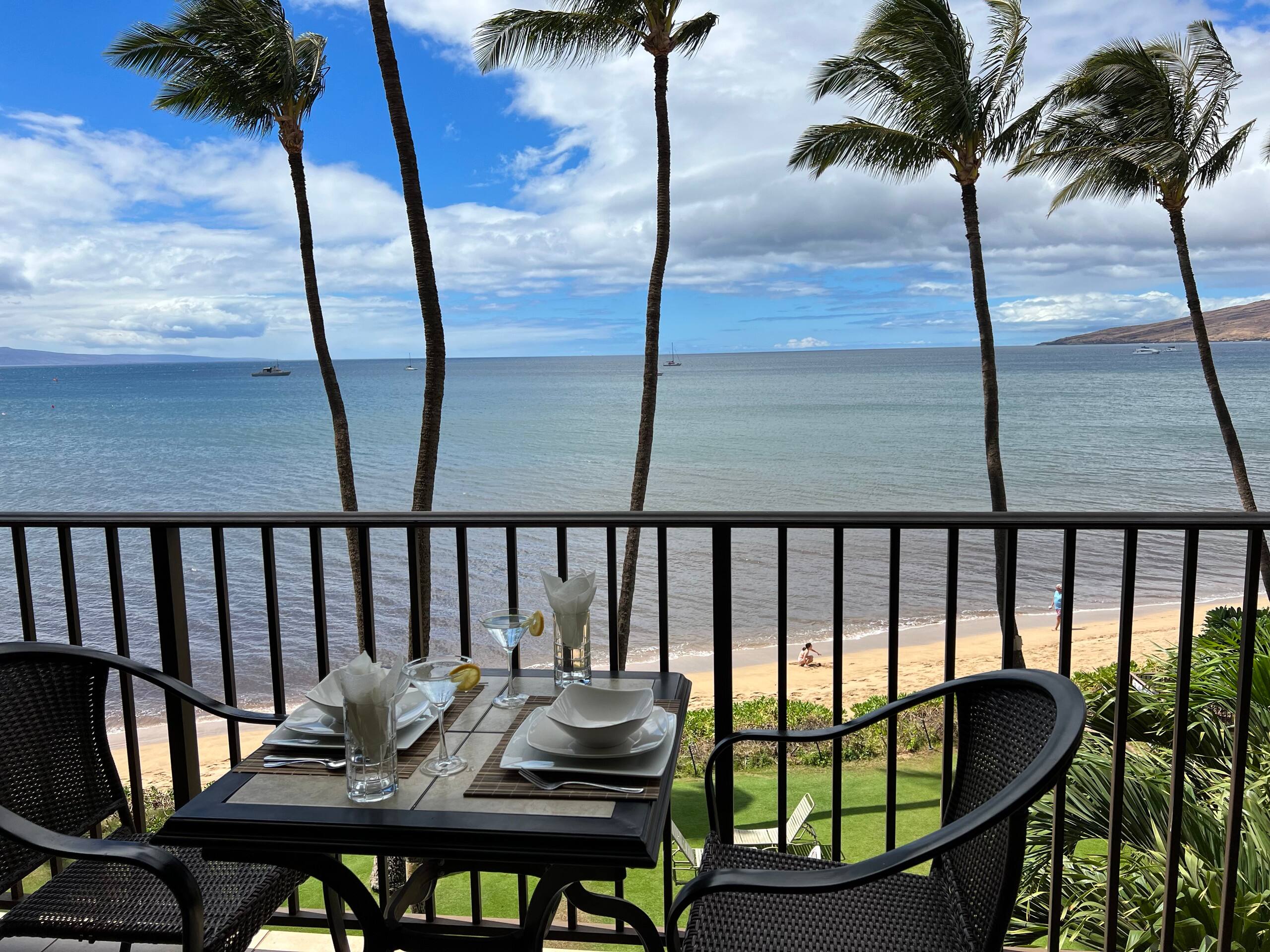 Ocean view stunning! Right on the beach! - Image 3