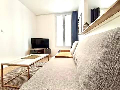 Airbnb performant: Appartemple B - Floor 1 - Downtown à Meaux