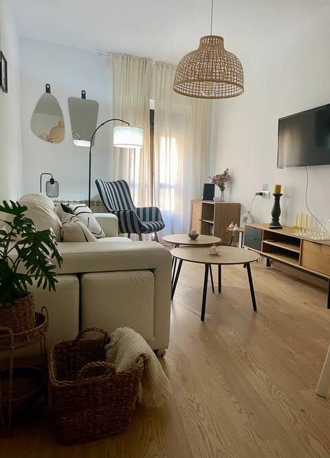 Popular Airbnb listing: Saint Lucia in Zamora