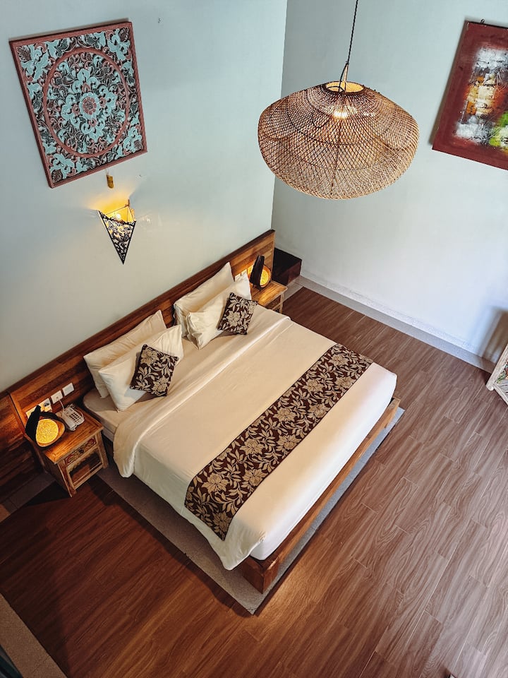 1 Br Semi Modern Amour Villa - クタ