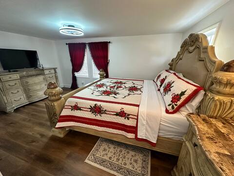 Transylvania House! 5 bed 3 bath spacious property