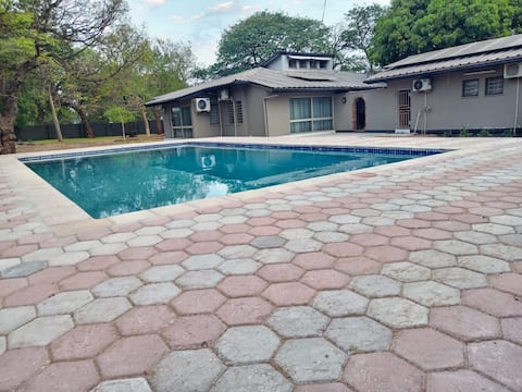 Travac Apartment Livingstone 1