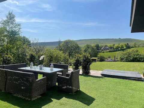 Heaven View Saddleworth