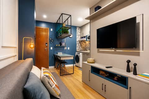 Stylish Oceanfront Apartment
