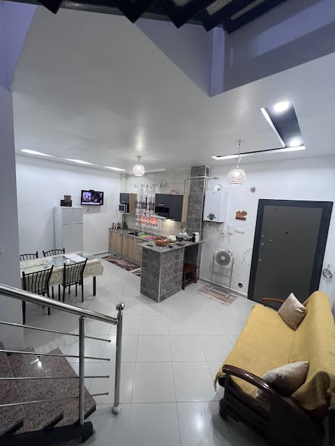 Rental of 2-bedroom duplex with garage…