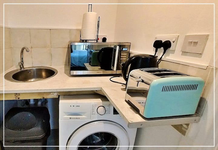 Flat With Free Parking In Cheltenham - Cheltenham