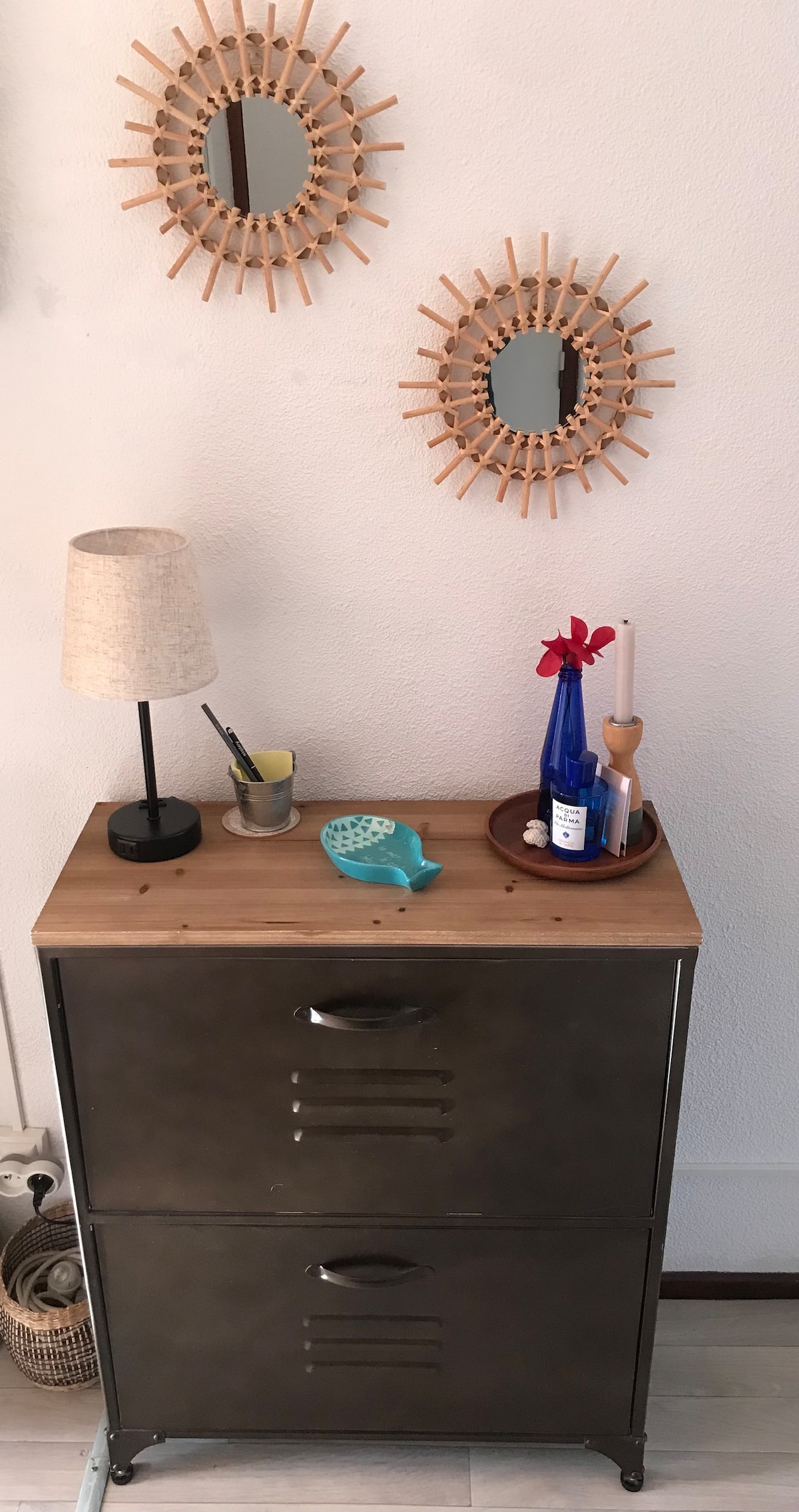 Airbnb performant: 2-room apartment with private parking and port view à Leucate