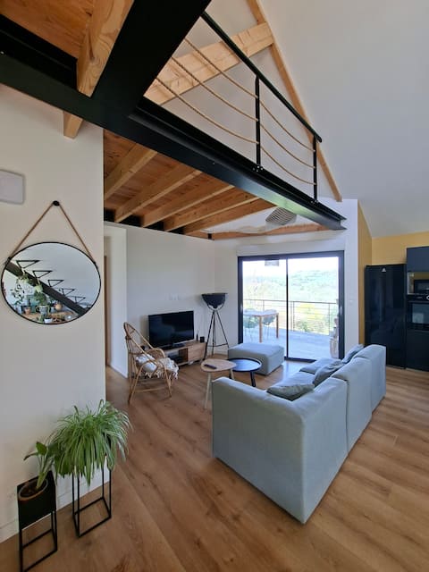 Cosy villa | Garden and terrasse with view