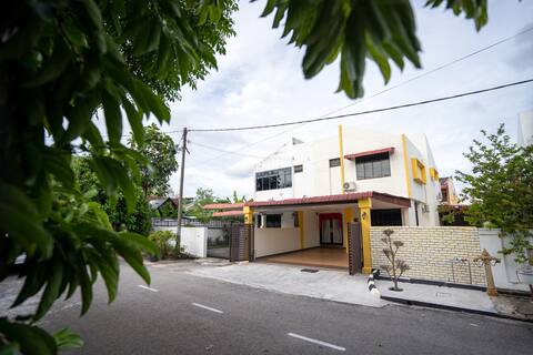 M&Y cozy homestay(Raja Uda)