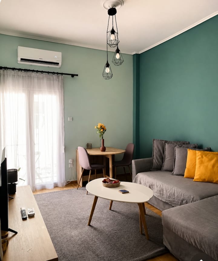 Comfy In Kypseli - Athene