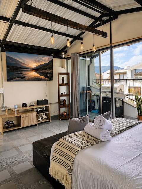 360° Loft • Malla Catamaran • Jacuzzi & City View