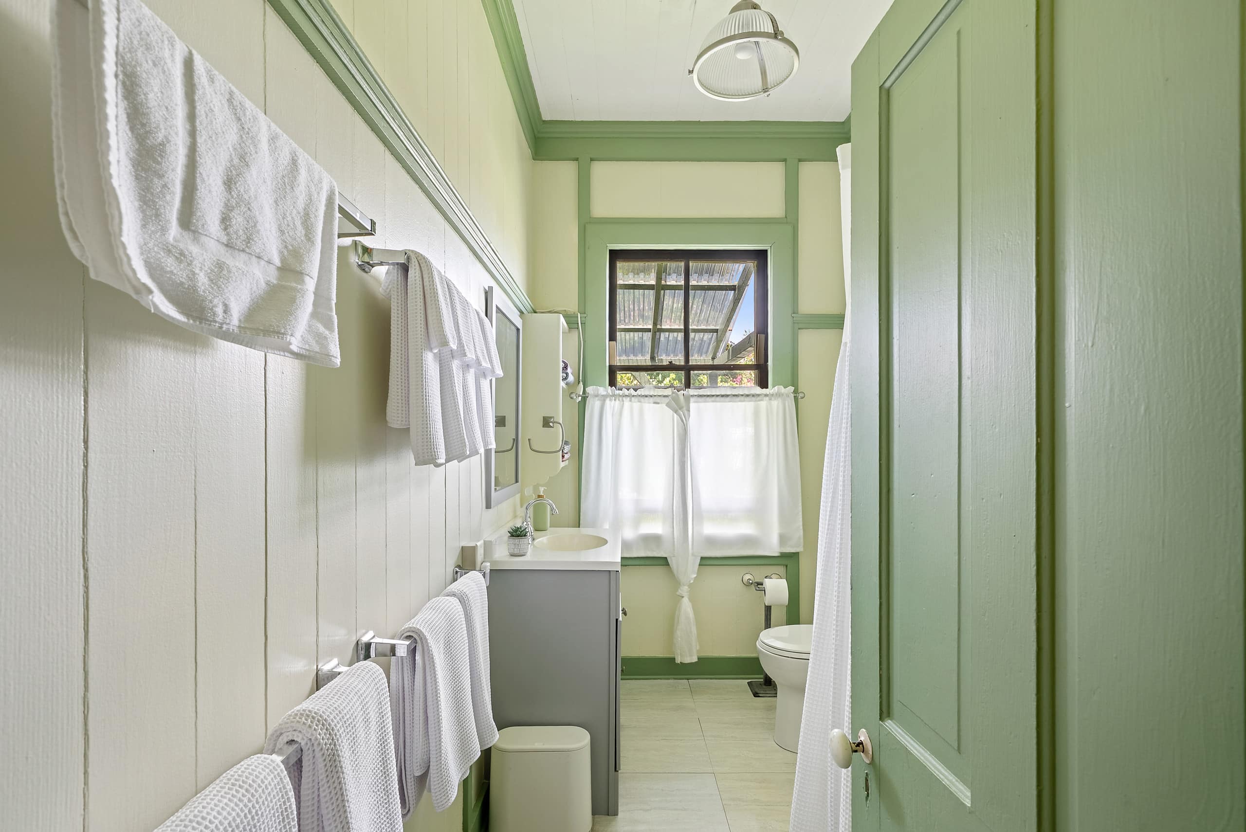Guesthouse in Makawao · ★4.94 · 2 bedrooms · 2 beds · 1 private bath - Image 13
