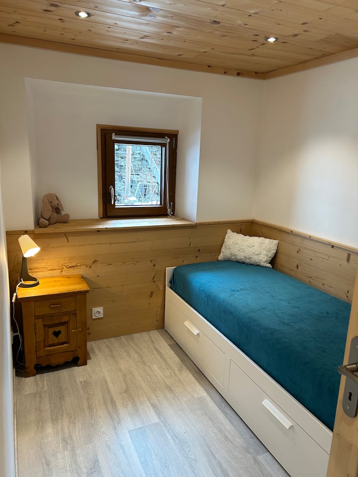 Posteľ 90 kabrioletov na 160 