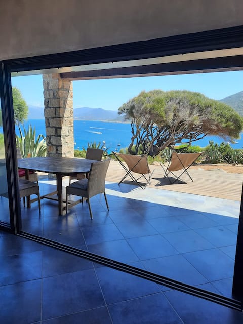 Family-run sheep farm with sea view, 500 m walk to the beach