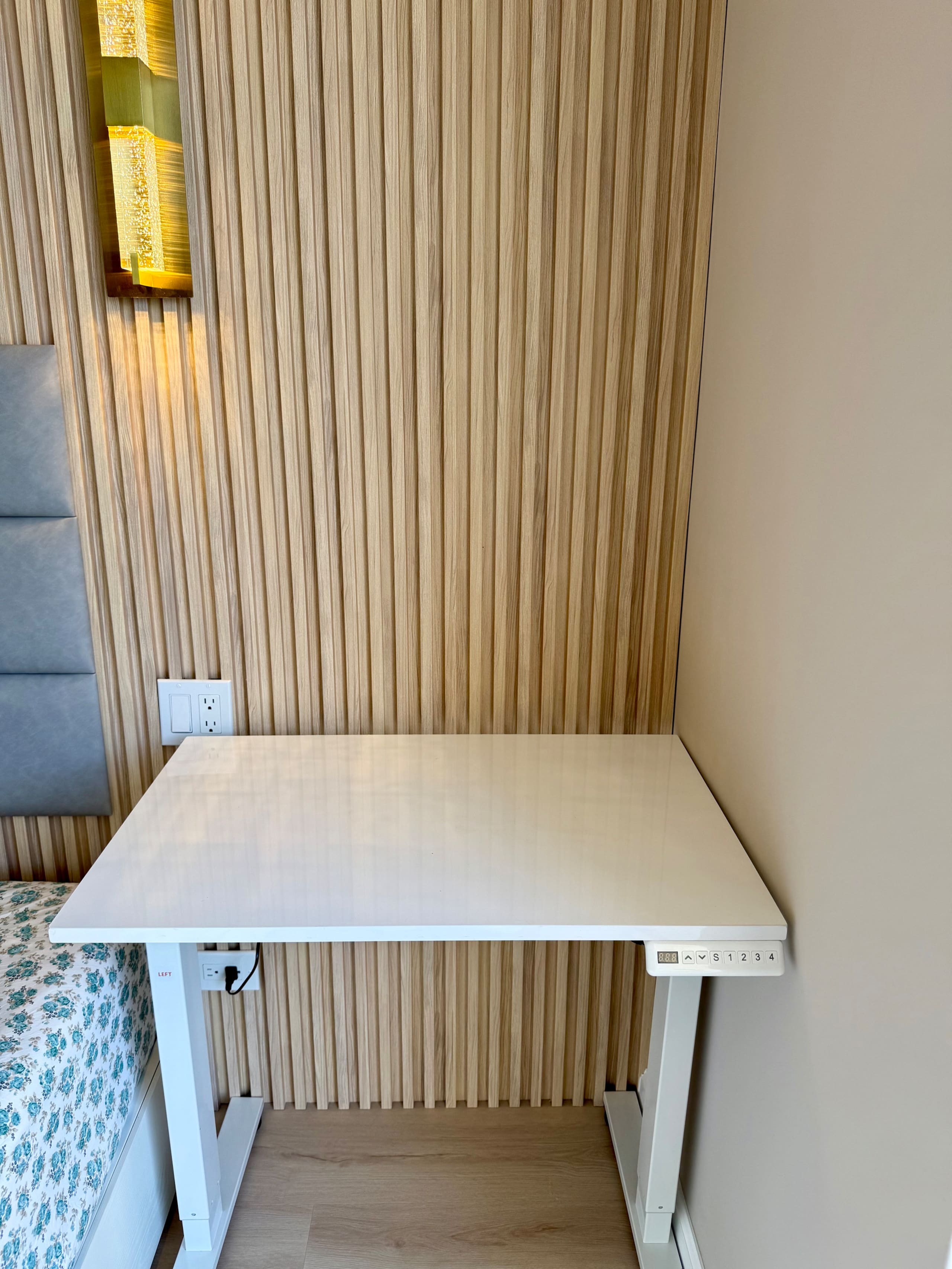 Condo in Honolulu · ★4.93 · Studio · 1 bed · 1 private bath - Image 17