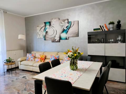 Proprietà Airbnb di successo: Sweet Home S&A a Arona