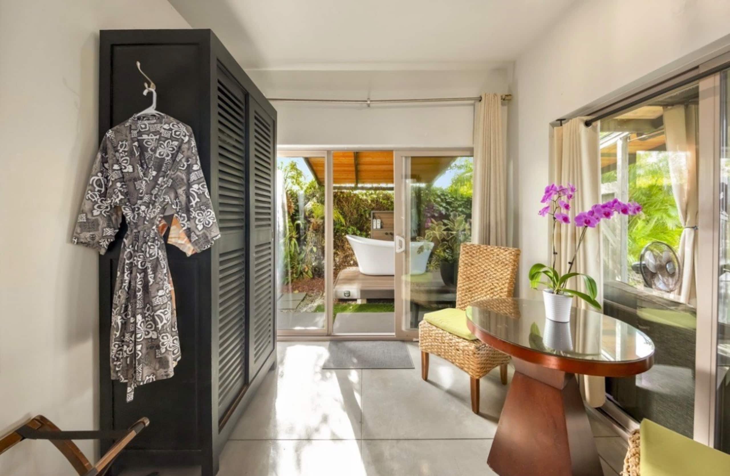 Guesthouse in Pahoa · ★4.99 · 1 bedroom · 1 bed · 1 bath - Image 12