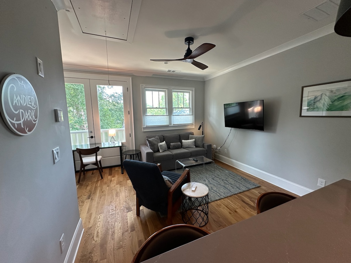 Top Airbnb: Cozy Candler Park Retreat - Guest Favorite in Candler Park