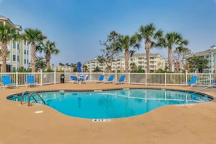 2br Lakefront Condo With Pool, Balcony, Fireplace - Myrtle Beach