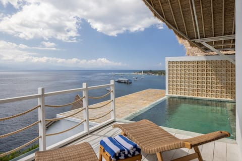 Honeymoon Escape with Ocean View in Nusa Penida