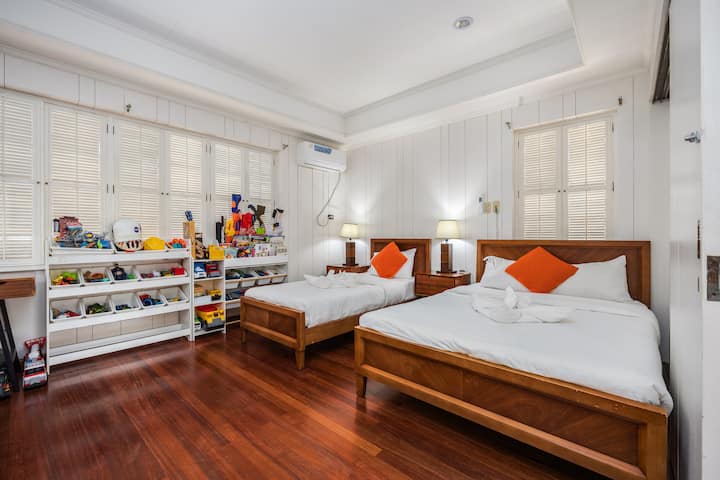 Bedroom 4