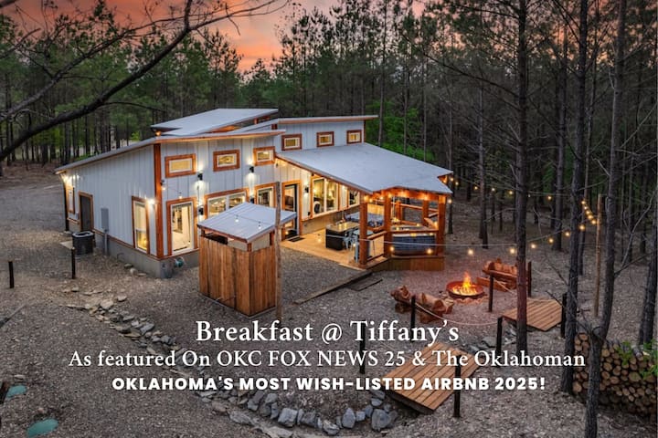 Romantic, Hot Tub, Swing Bed, Grill, Firepit - Broken Bow, OK