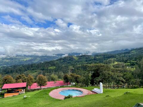 Amazing Views | Renovated house near Bogota