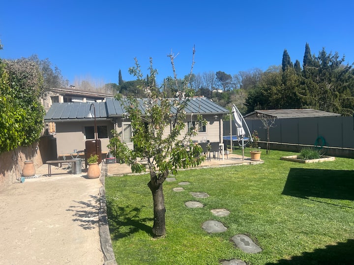 Chalet, Proche De Tout. - Saint-Paul-de-Vence