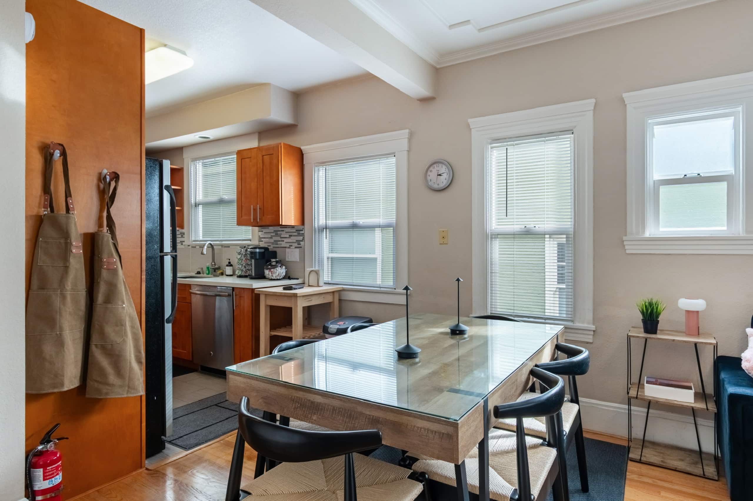 Renovated 3BR Steps from UC Berkeley Campus - Photo 15