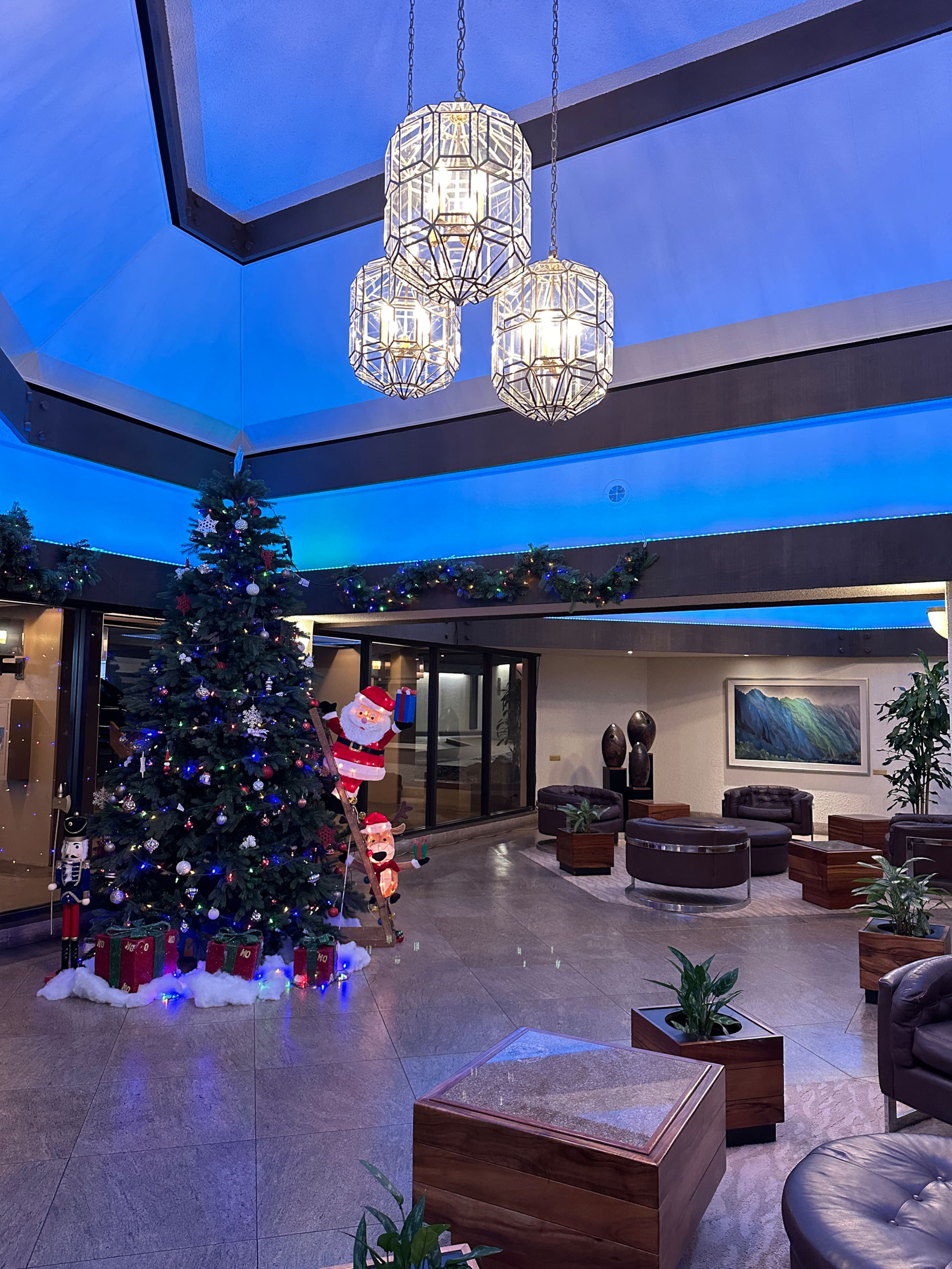 Discover Paradise Waikiki~Free Designated Parking! - Image 40