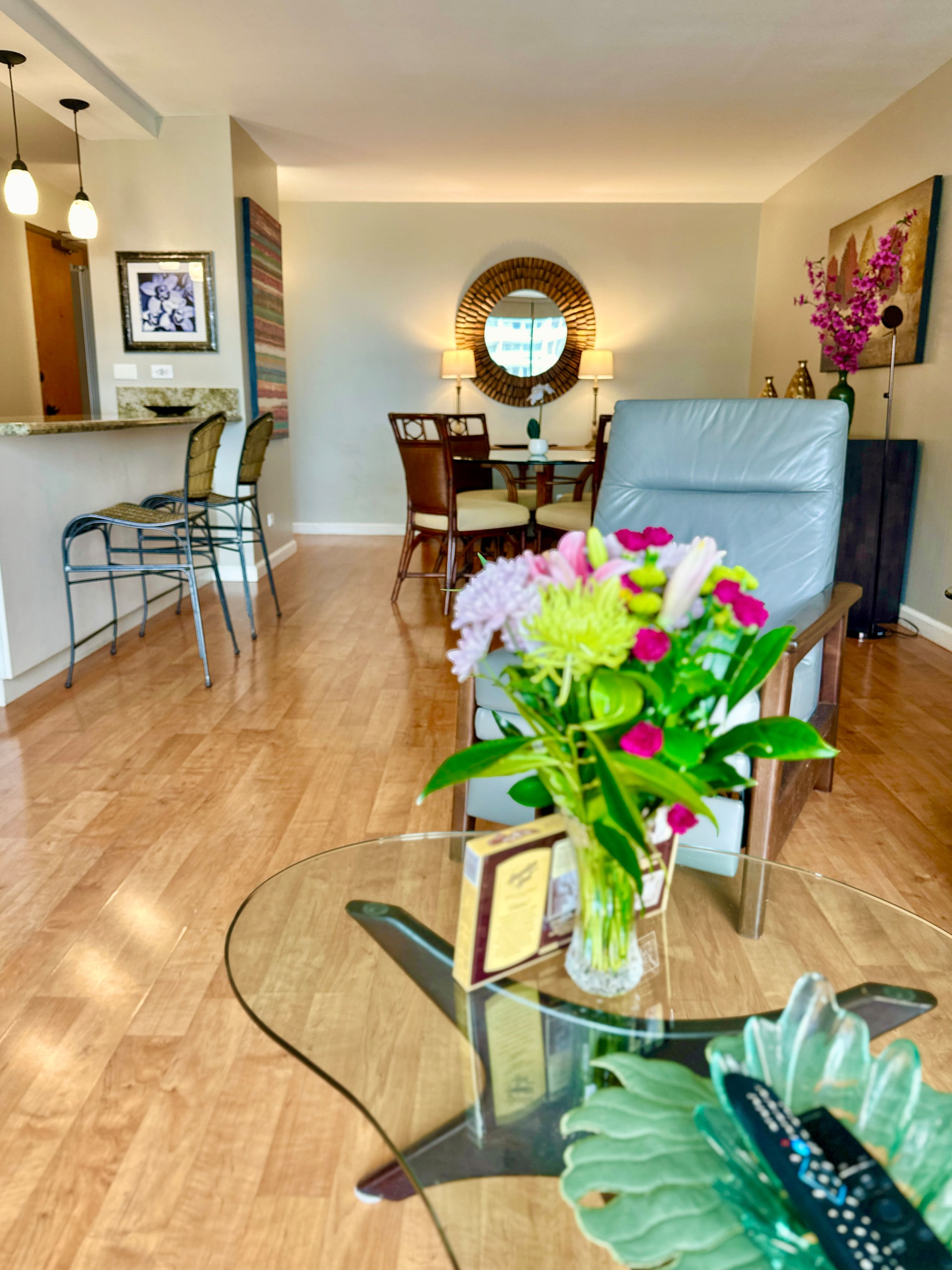 Discover Paradise Waikiki~Free Designated Parking! - Image 8