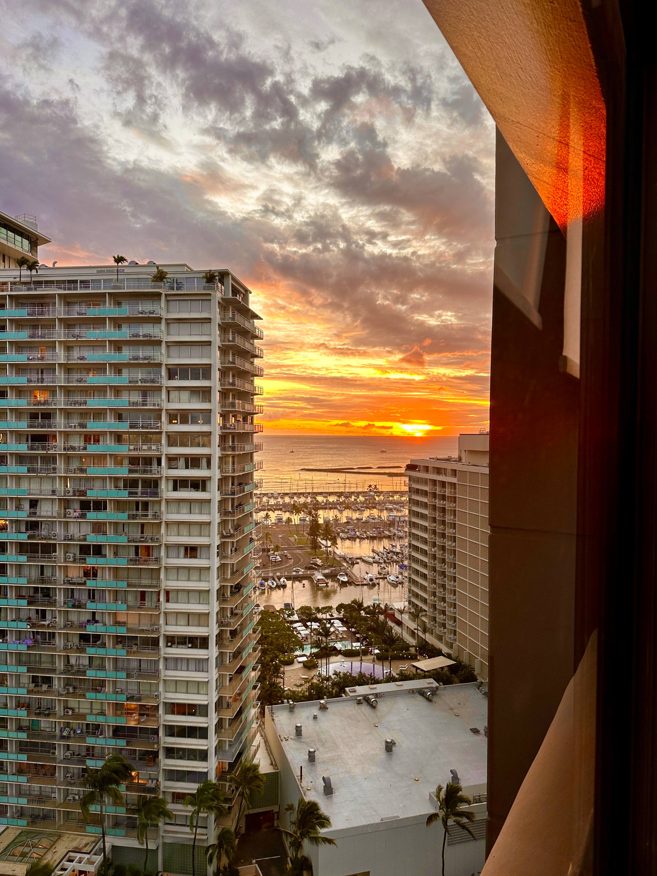 Discover Paradise Waikiki~Free Designated Parking! - Image 18