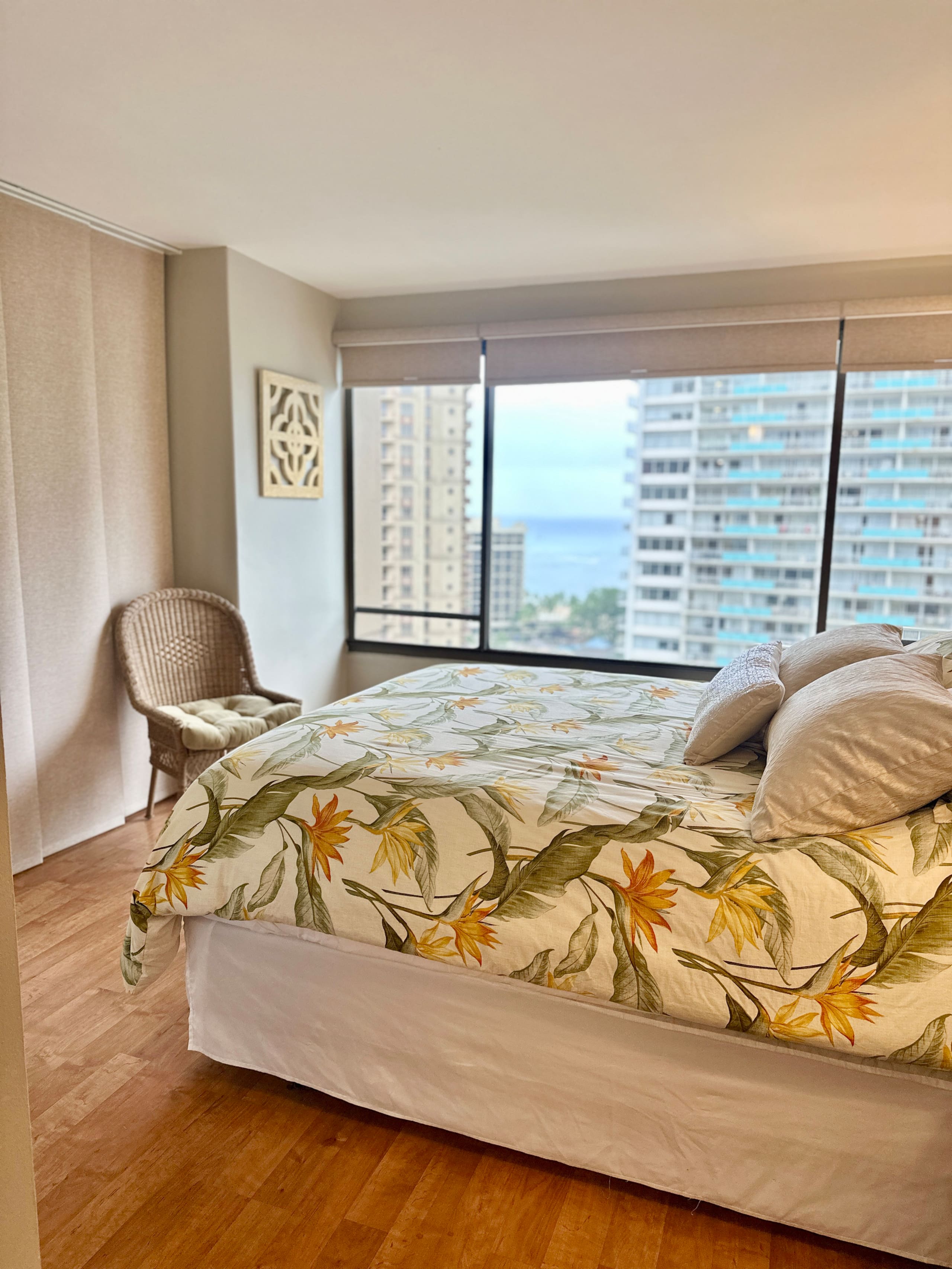 Discover Paradise Waikiki~Free Designated Parking! - Image 19