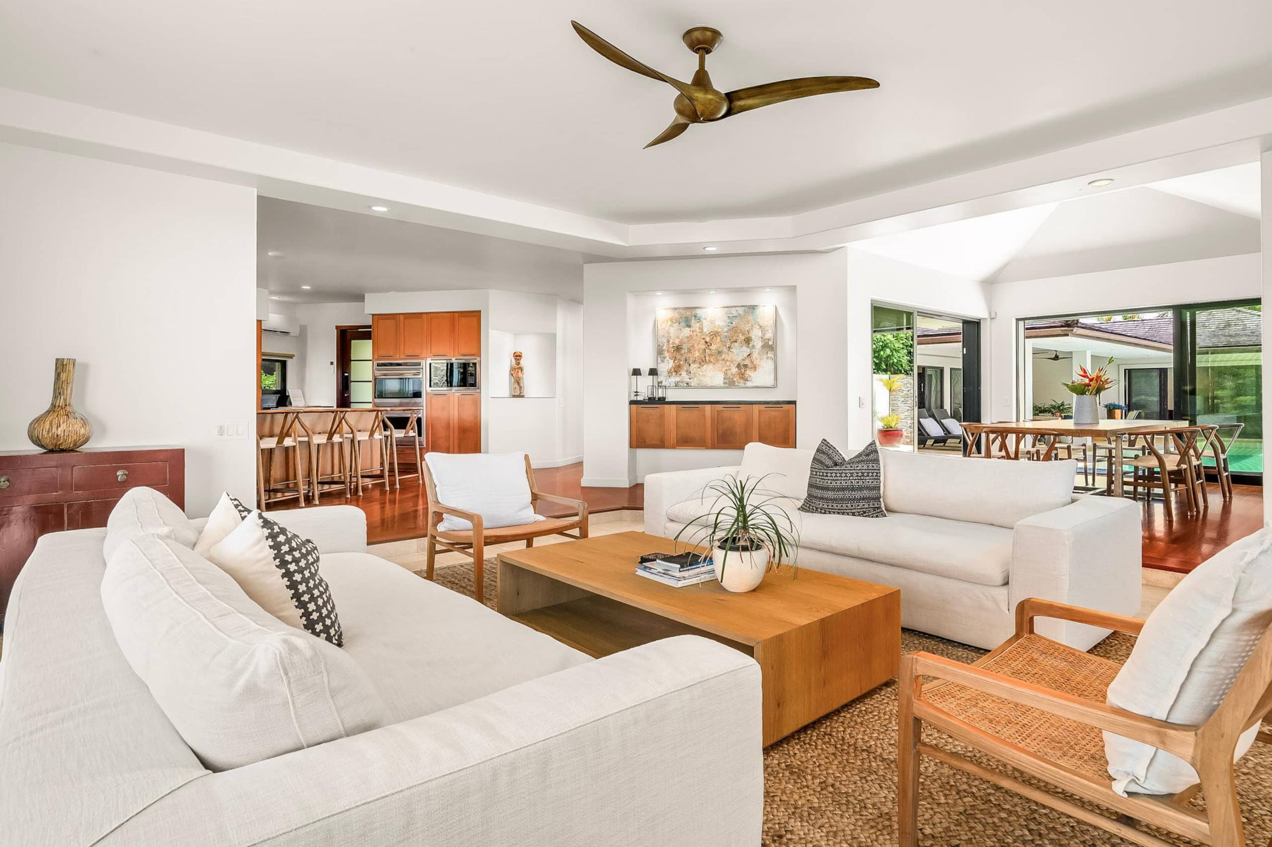 Home in Princeville · ★5.0 · 4 bedrooms · 4 beds · 4 baths - Image 3