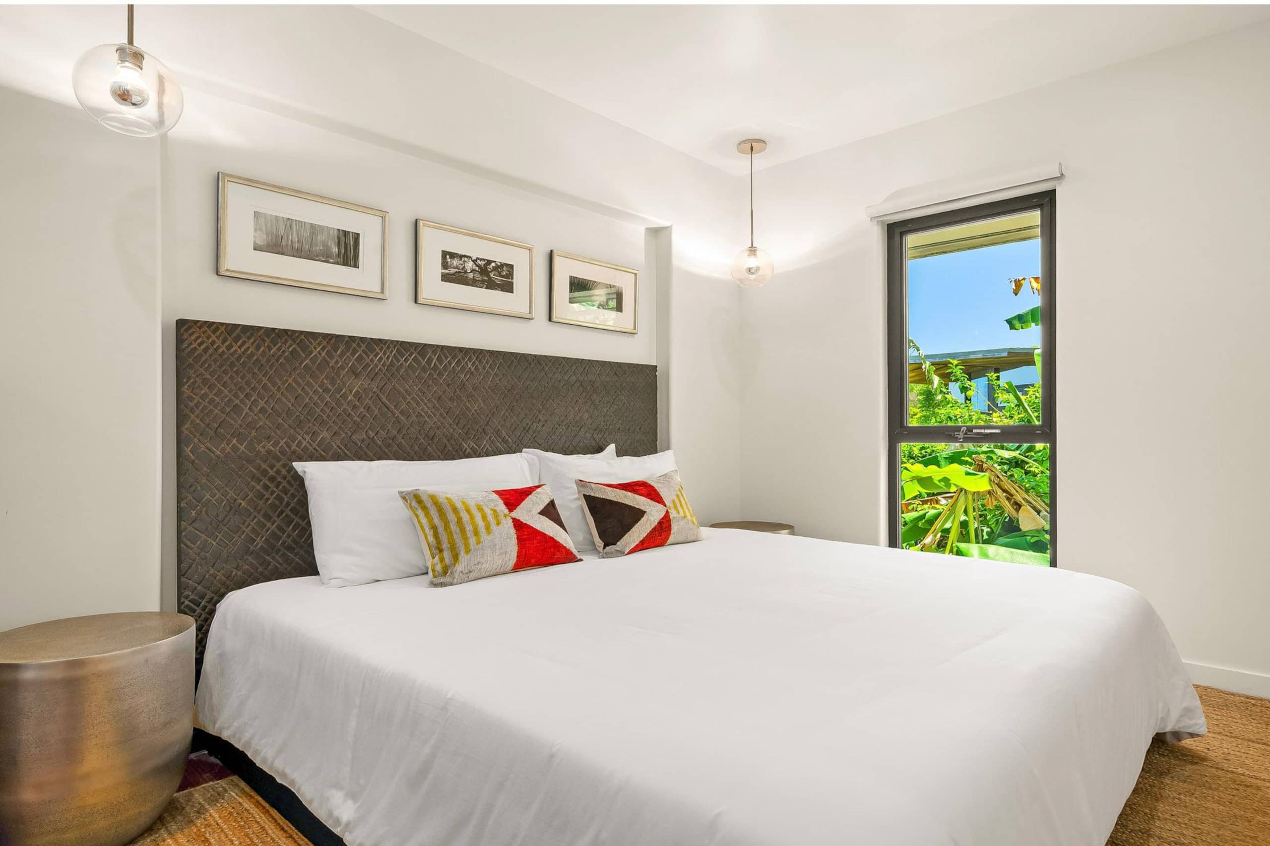 Home in Princeville · ★5.0 · 4 bedrooms · 4 beds · 4 baths - Image 24