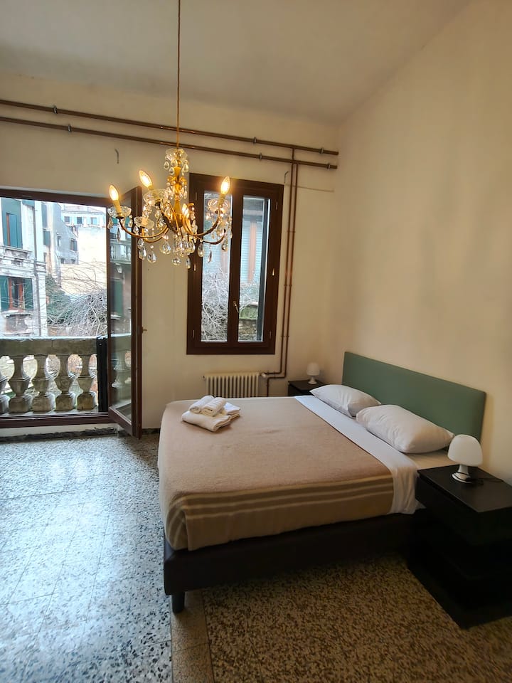 Cannaregio Romantic View Apartment - Venice