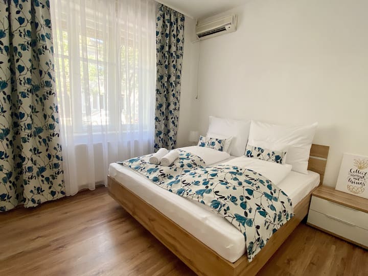 B20 Apartment - Budapest